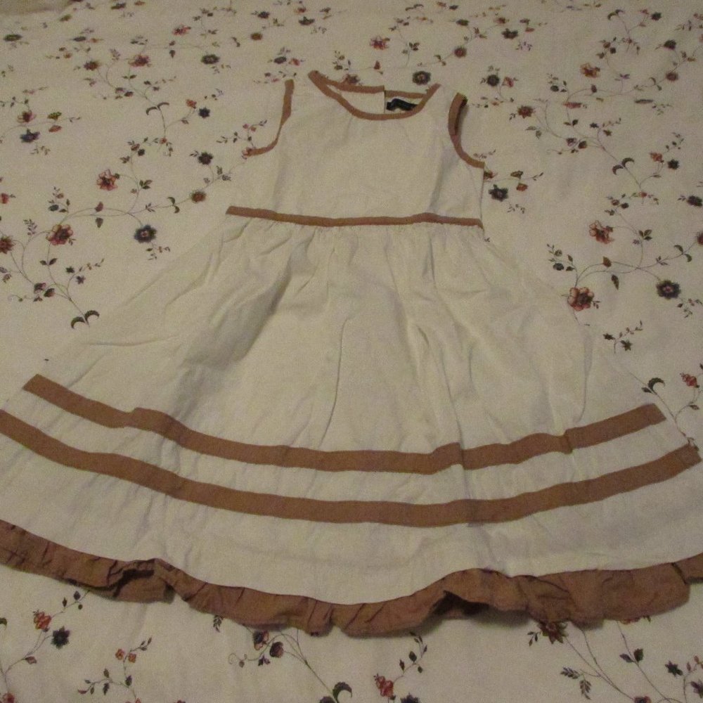 Periwinkle Formal White/Taupe Sleeveless Dress for Little Girls